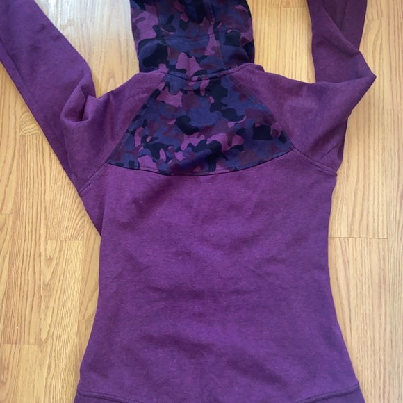 Nike Tech fleece hoodie - Picture 5 of 7